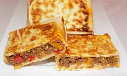 فطير لحم مفروم صغير