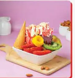 سلطة رويال (Royal Salad) S