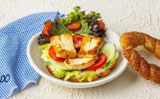 Simit with Halloumi Cheese 